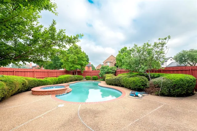 $3,500 | 7100 Oakbrook Drive, Plano, TX 75025