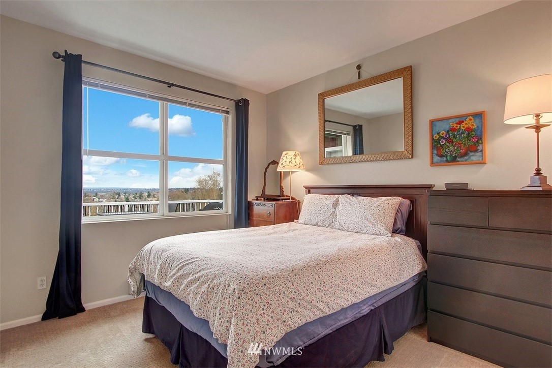 2960 Southwest Raymond Street, Unit 304 Seattle, WA 98126 - Photo 13 of 18 Gallery Image 13
