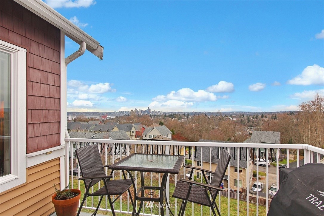 2960 Southwest Raymond Street, Unit 304 Seattle, WA 98126 - Photo 16 of 18 Gallery Image 16