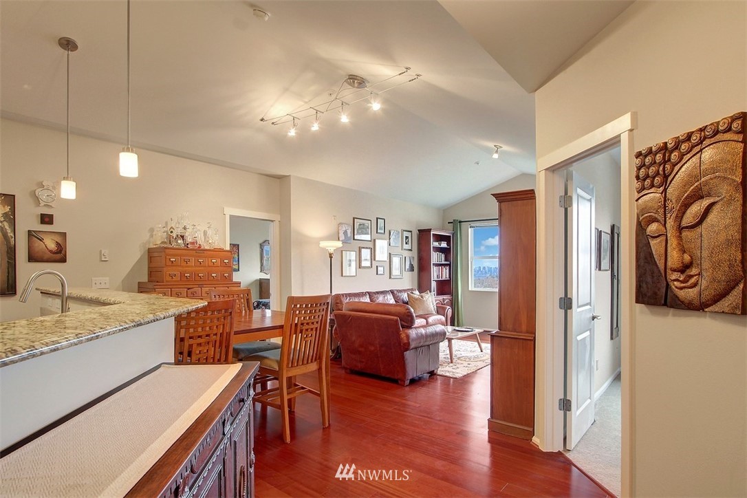 2960 Southwest Raymond Street, Unit 304 Seattle, WA 98126 - Photo 3 of 18 Gallery Image 3