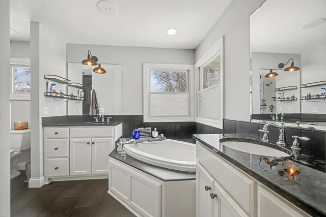 $774,950 | 2900 195th Street East, Prior Lake, MN 55372