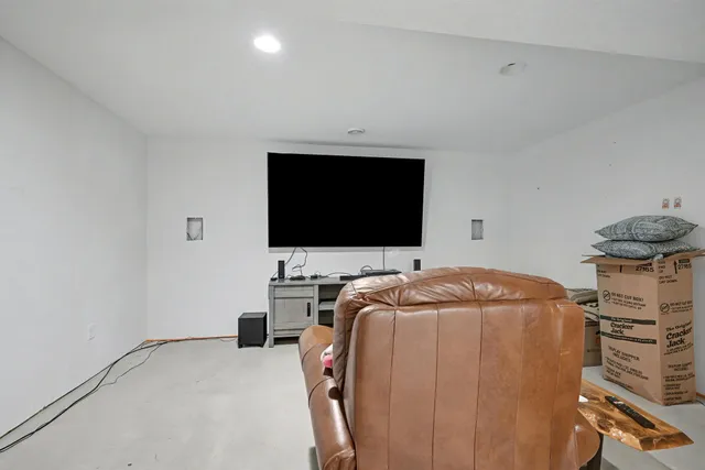 $774,950 | 2900 195th Street East, Prior Lake, MN 55372