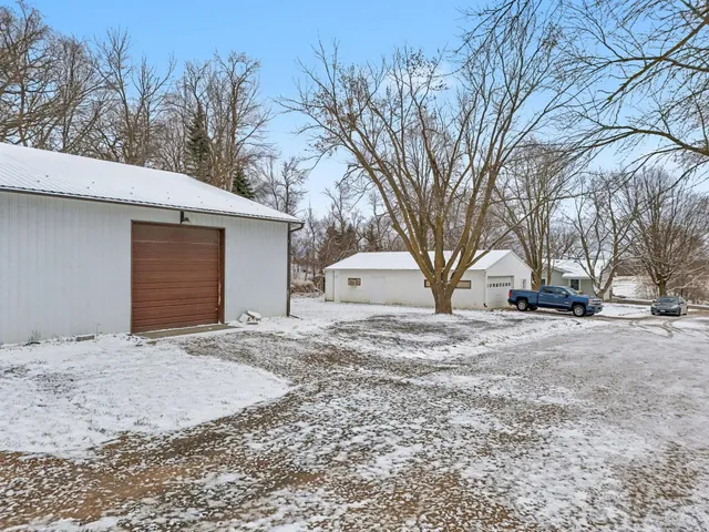 $774,950 | 2900 195th Street East, Prior Lake, MN 55372