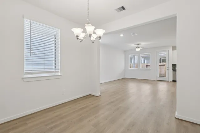 $323,390 | 19835 Emerald Bnd Way, Atascocita, TX 77346