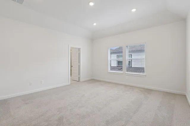 $323,390 | 19835 Emerald Bnd Way, Atascocita, TX 77346