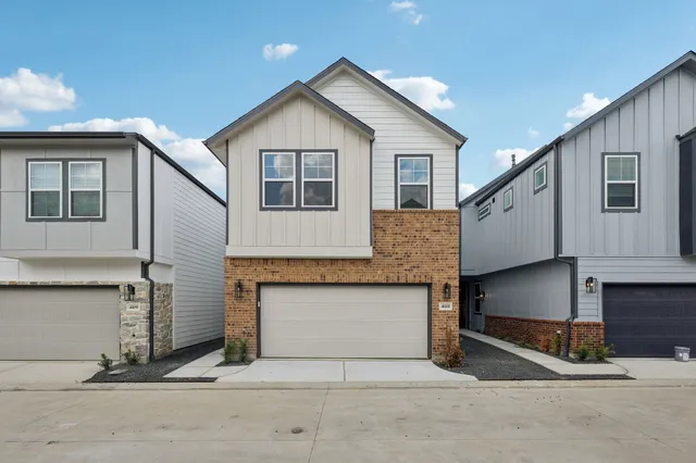 $323,390 | 19835 Emerald Bnd Way, Atascocita, TX 77346