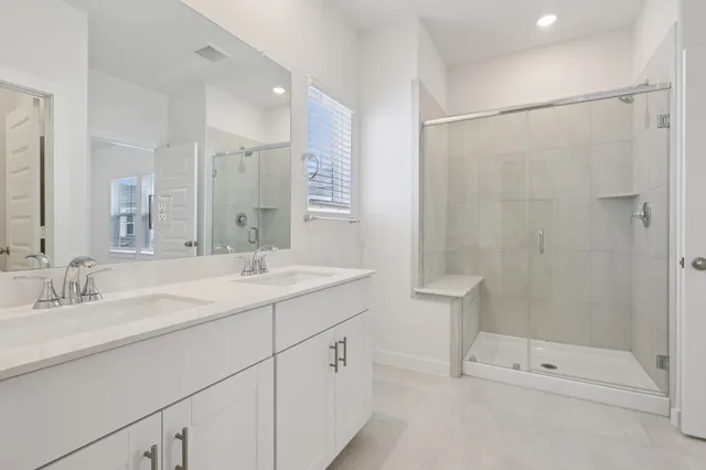 $323,390 | 19835 Emerald Bnd Way, Atascocita, TX 77346