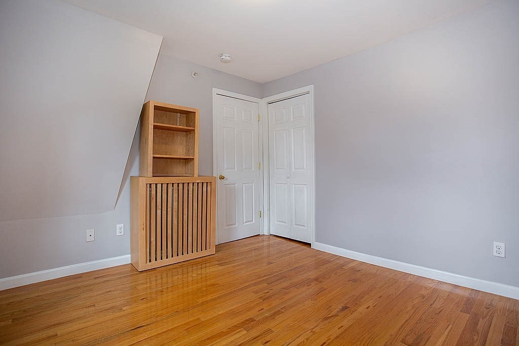 35 Maple Street, Unit 3 Waltham, MA 02453 - Photo 15 of 22 Gallery Image 15