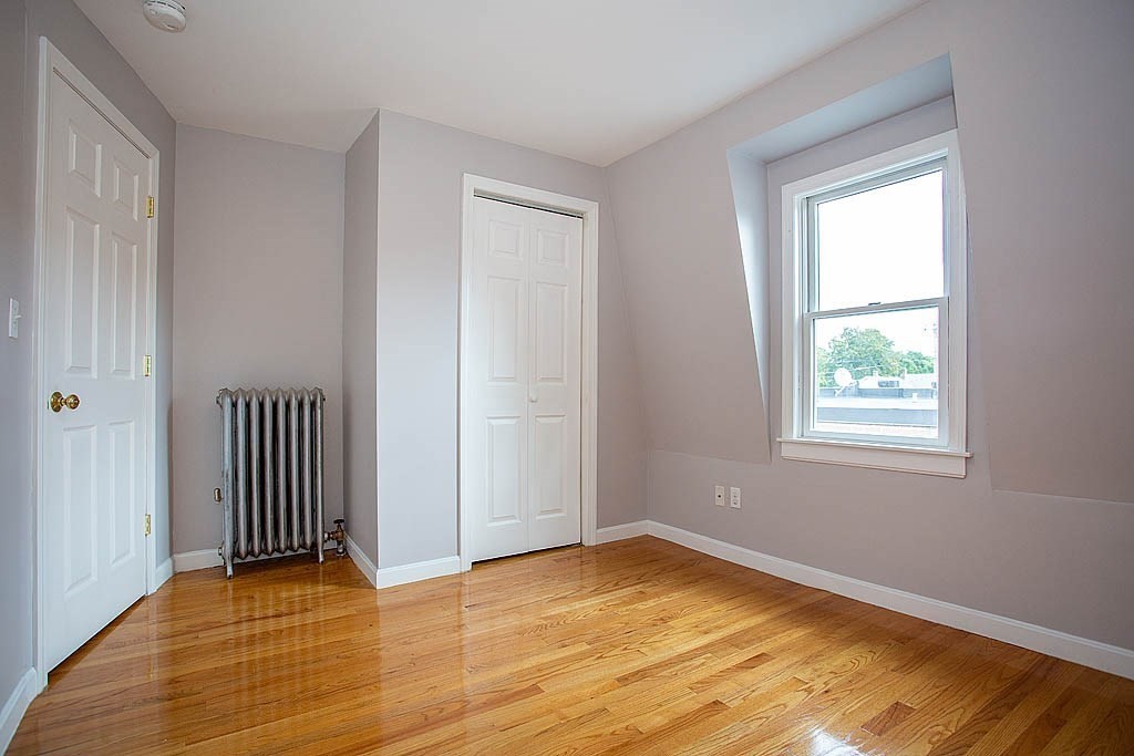35 Maple Street, Unit 3 Waltham, MA 02453 - Photo 18 of 22 Gallery Image 18