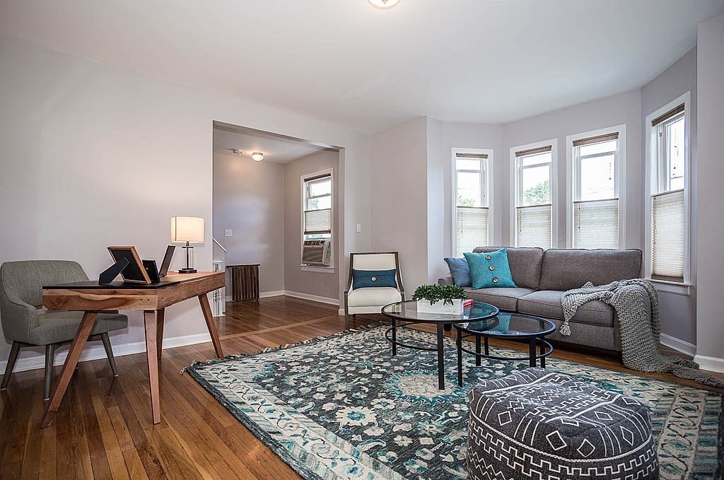 35 Maple Street, Unit 3 Waltham, MA 02453 - Photo 4 of 22 Gallery Image 4