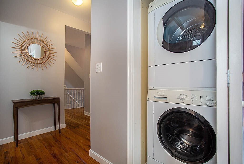 35 Maple Street, Unit 3 Waltham, MA 02453 - Photo 9 of 22 Gallery Image 9