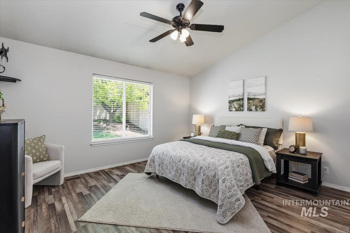 802 North Echohawk Way Eagle, ID 83616 - Photo 4 of 30 Vaulted ceiling with a ceiling fan