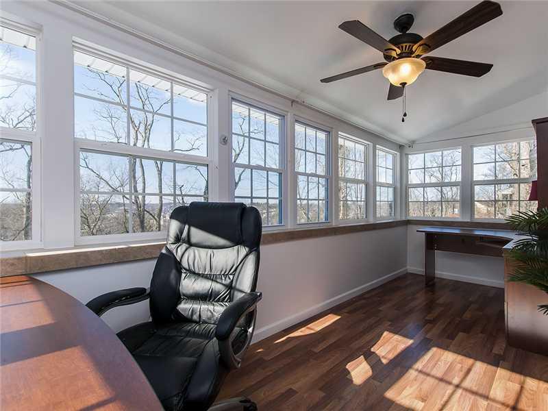 864 Osage Road Mt. Lebanon, PA 15243 - Photo 8 of 25 Studio/Study/Office.