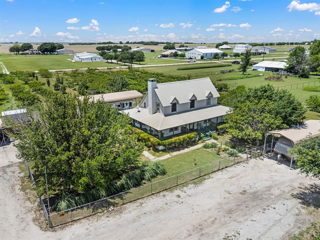 266 Old Chisholm Trail Rhome, TX 76078 - Photo 38 of 39