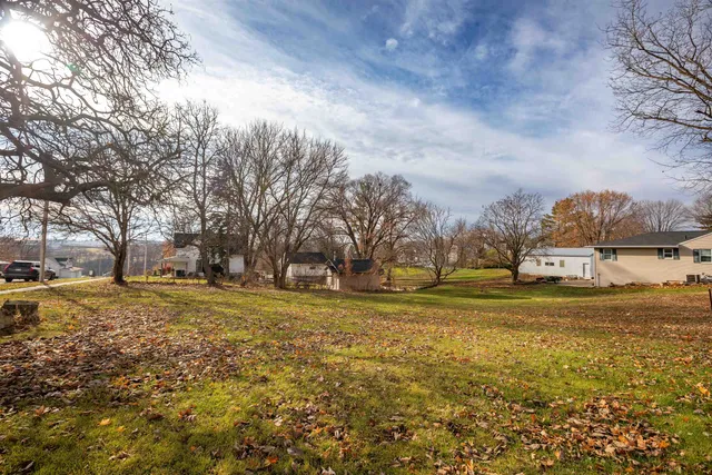 $29,900 | 575 East Mineral Street, Platteville, WI 53818