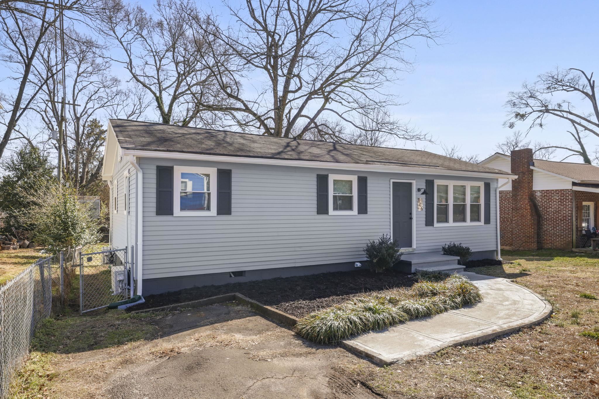 106 Allen Avenue Spartanburg, SC 29303 - Photo 3 of 39