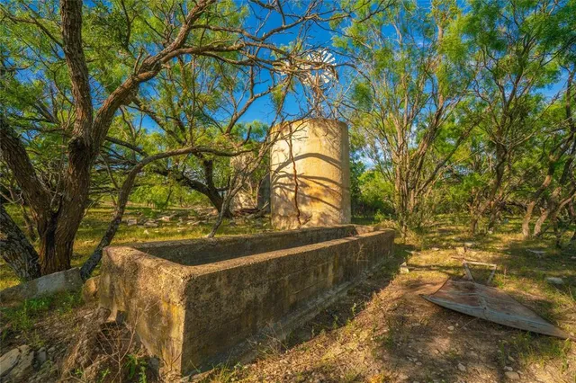 $4,990,000 | 2455 County Road 699, Lometa, TX 76853