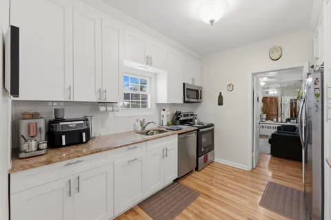$975,000 | 532 Palisade Avenue, Jersey City, NJ 07307