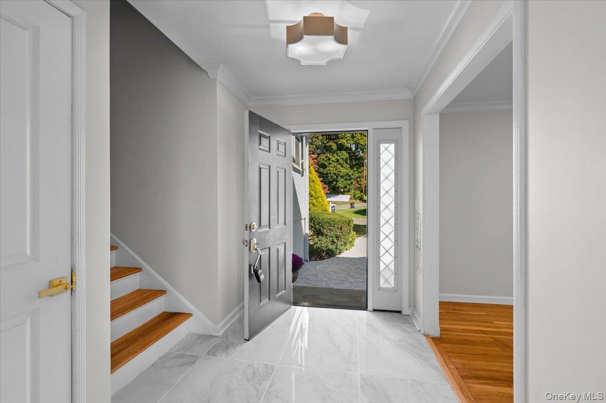 15 Hillside Road Bronxville, NY 10708 - Photo 6 of 32 Entry foyer with coat closet
