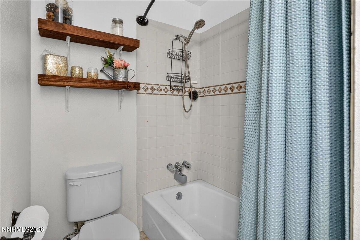 7730 Tamra Drive Reno, NV 89506 - Photo 20 of 33 22-DSC_6156