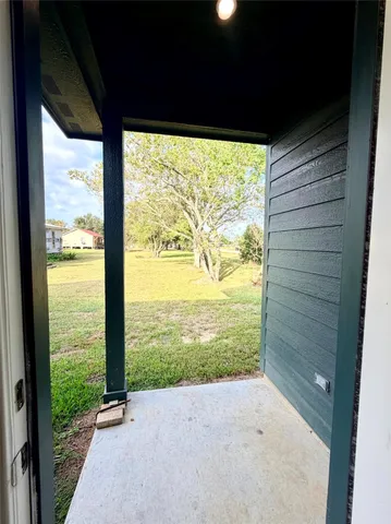 $1,300 | 502 Ross Sterling Avenue, Unit A, Anahuac, TX 77514