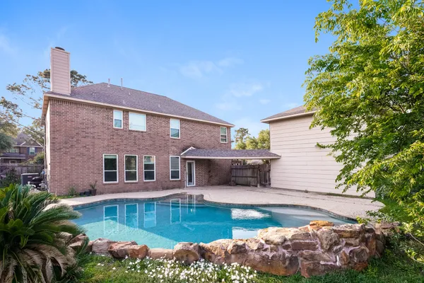 $3,795 | 2309 San Augustine Lane, Friendswood, TX 77546