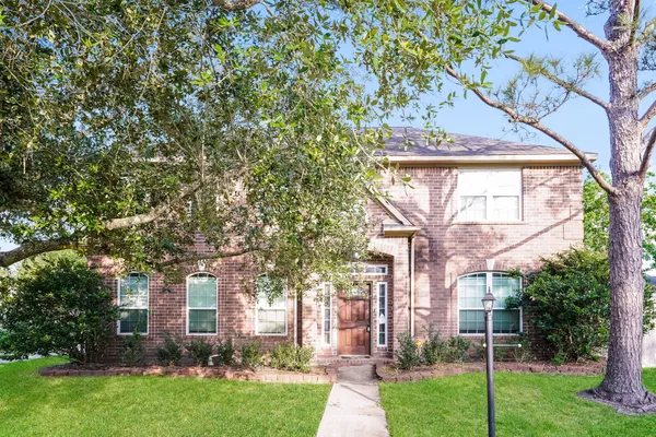 $3,795 | 2309 San Augustine Lane, Friendswood, TX 77546