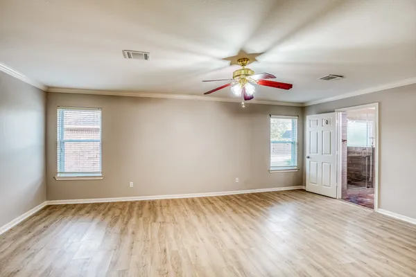 $3,795 | 2309 San Augustine Lane, Friendswood, TX 77546