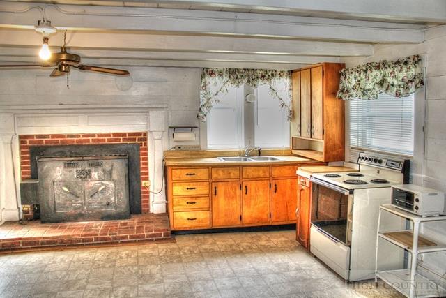 830 Sutherland Road Creston, NC 28615 - Photo 26 of 30 Gallery Image 26