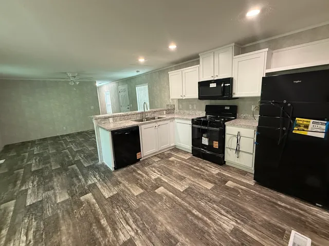 $47,900 | 1712 South Dixie Highway, Unit 214, Crete, IL 60417