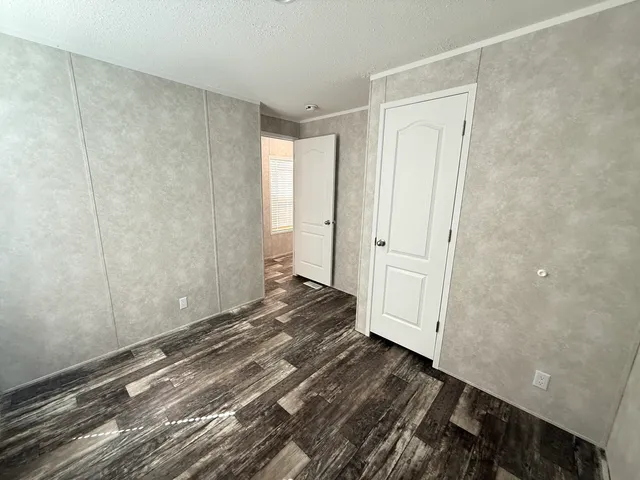 $47,900 | 1712 South Dixie Highway, Unit 214, Crete, IL 60417