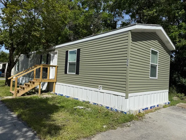 $47,900 | 1712 South Dixie Highway, Unit 214, Crete, IL 60417