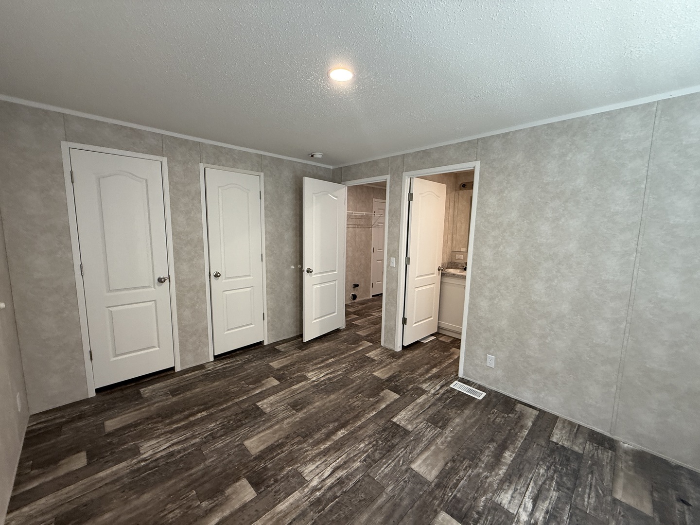 1712 South Dixie Highway, Unit 214 Crete, IL 60417 - Photo 8 of 16