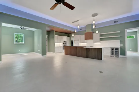 $599,900 | 777 South Cape Royale Drive, Coldspring, TX 77331