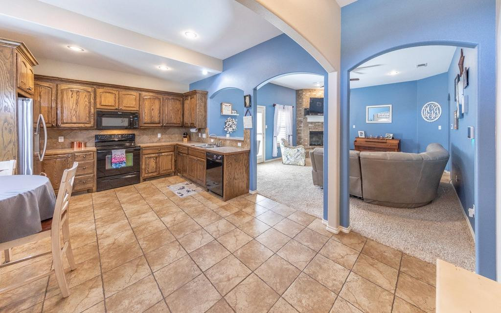 11202 Canton Avenue Lubbock, TX 79423 - Photo 5 of 21 Photo 5