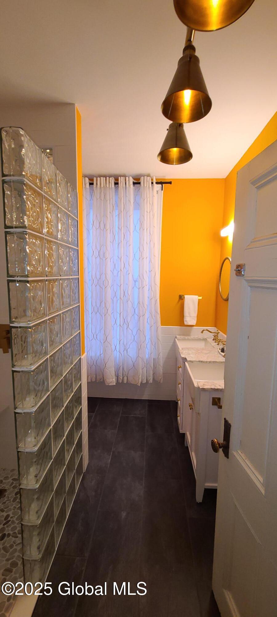 41 2nd Street Troy, NY 12180 - Photo 49 of 66 2nd floor full bath