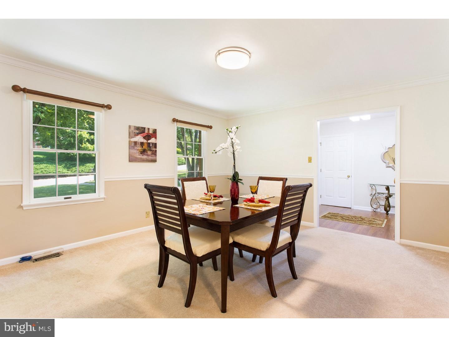 114 Cameron Drive Hockessin, DE 19707 - Photo 4 of 25