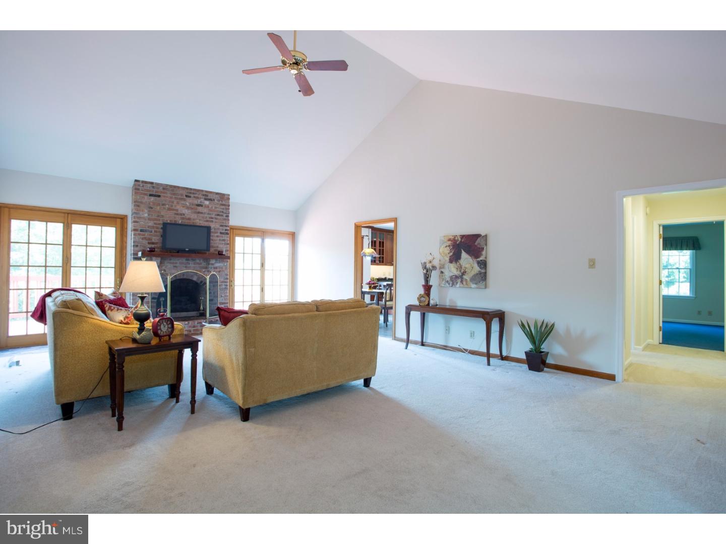 114 Cameron Drive Hockessin, DE 19707 - Photo 5 of 25