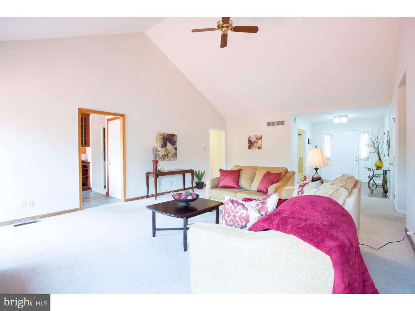 114 Cameron Drive Hockessin, DE 19707 - Photo 8 of 25