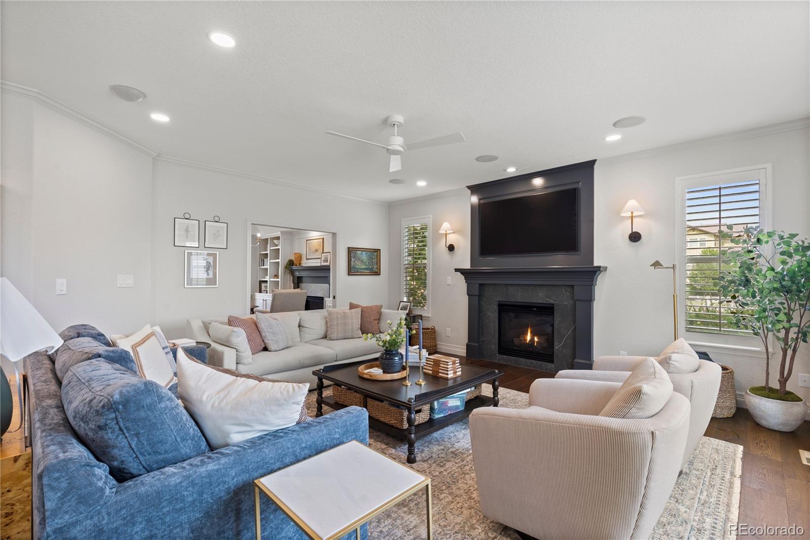 10660 Weathersfield Court Highlands Ranch, CO 80129 - Photo 20 of 44