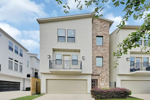 $2,700 | 3306 McKinney Street, Houston, TX 77003