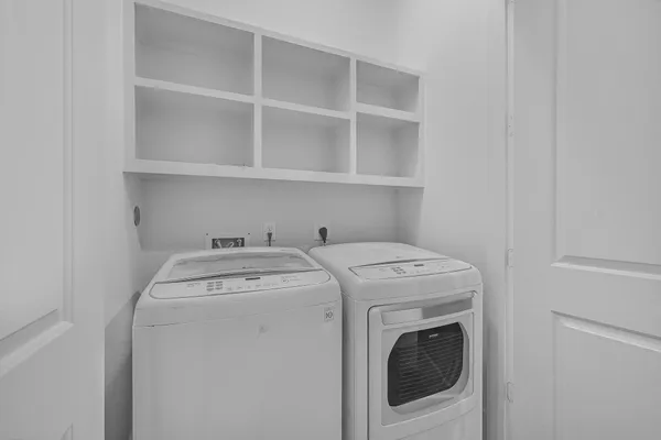 $2,600 | 3306 McKinney Street, Houston, TX 77003