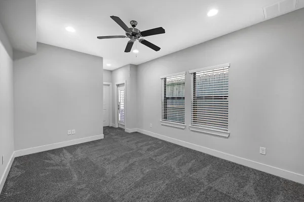 $2,600 | 3306 McKinney Street, Houston, TX 77003