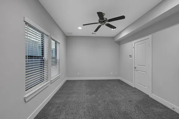 $2,600 | 3306 McKinney Street, Houston, TX 77003