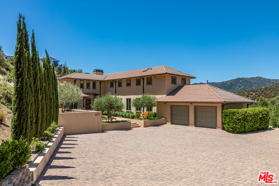 1045 Cold Canyon Road Calabasas, CA 91302 - Photo 2 of 51
