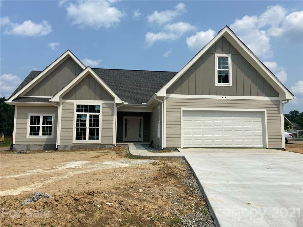 423 Ballenger Road, Unit 2 Flat Rock, NC 28731 - Photo 4 of 16 Gallery Image 4