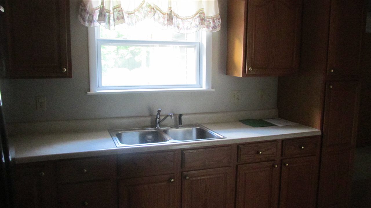 5591 Baker Road Bridgeport, MI 48722 - Photo 6 of 20