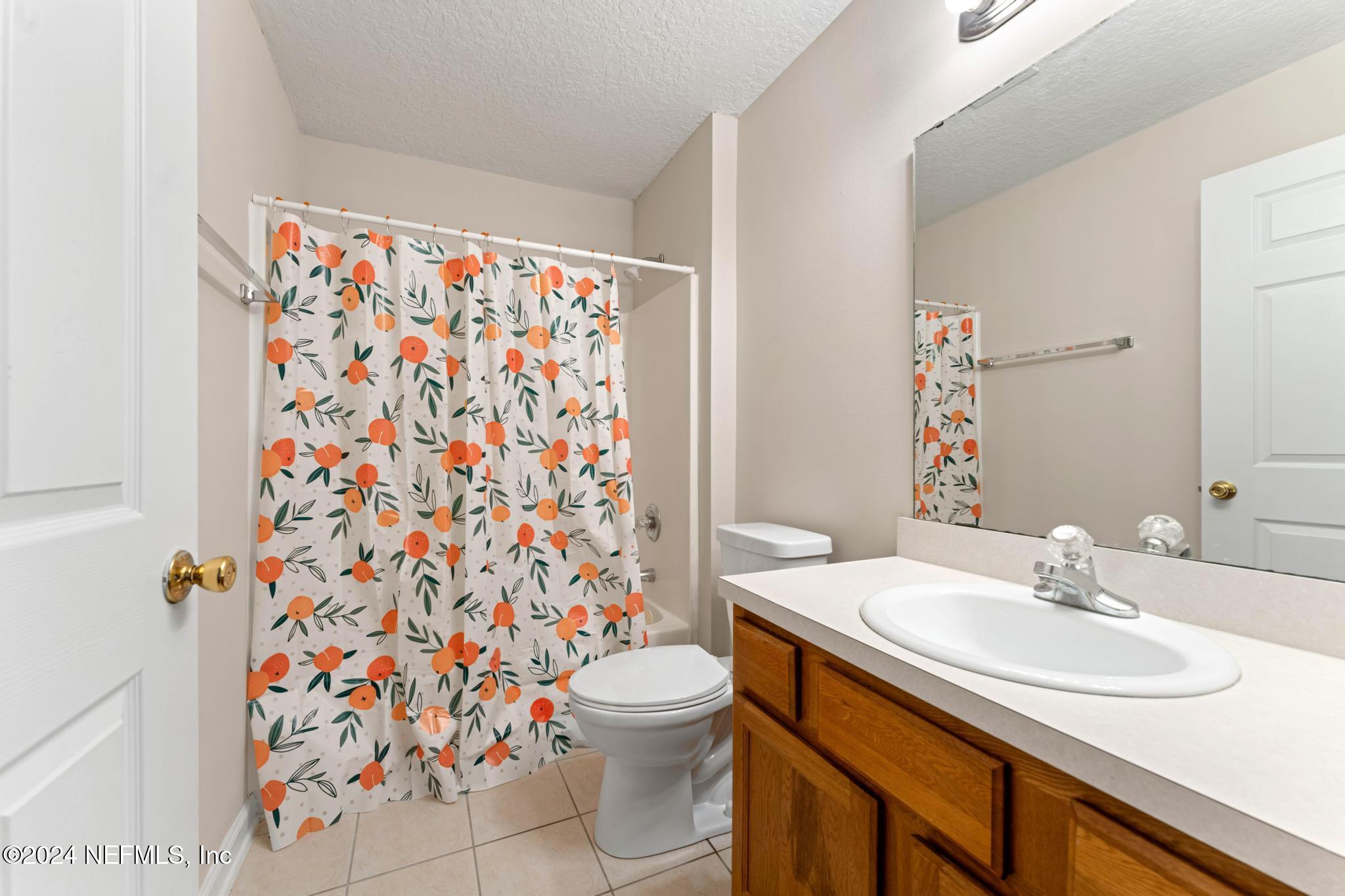 7920 Merrill Road, Unit 1116 Jacksonville, FL 32277 - Photo 15 of 27 Master Bathroom