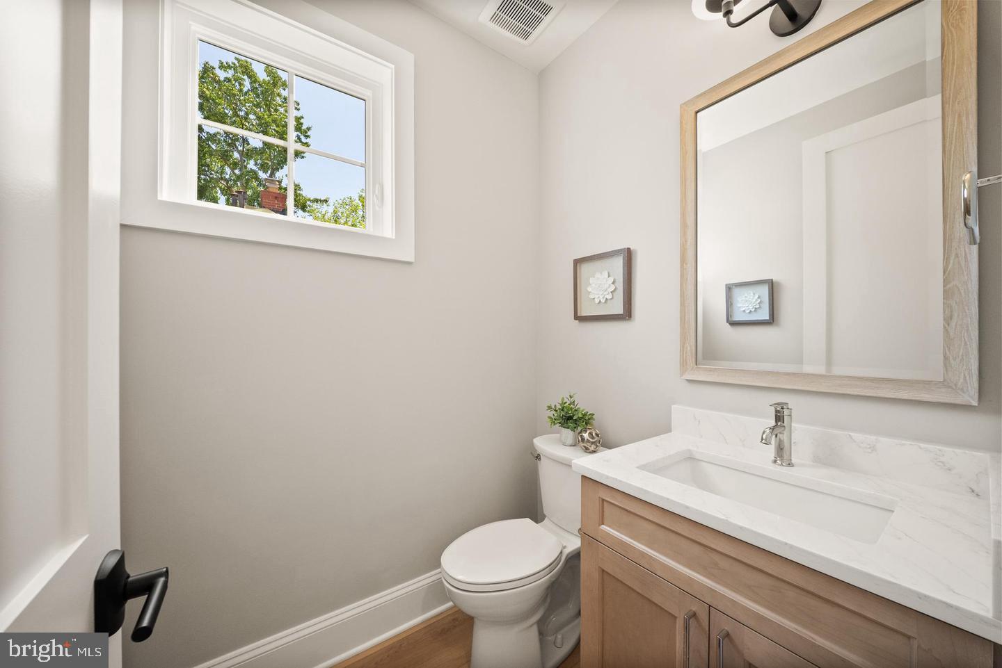 31 East Reed Avenue Alexandria, VA 22305 - Photo 24 of 75 Gallery Image 24