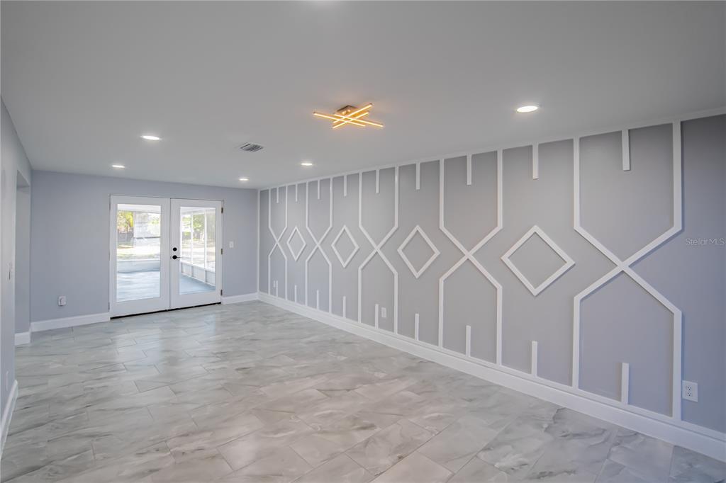 616 Highview Circle North Brandon, FL 33510 - Photo 12 of 41 a view of an empty room